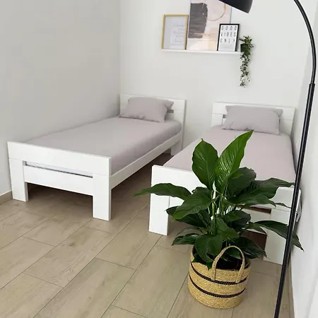 Apartment Taia *
